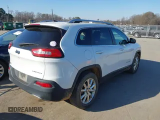 2017 Jeep Cherokee Limited with VIN 1C4PJLDB5HW534225, listed as a IAAI auction lot 41653438 with 126,611 mi miles. Bid and sale history available at carsss.com. Image 4.