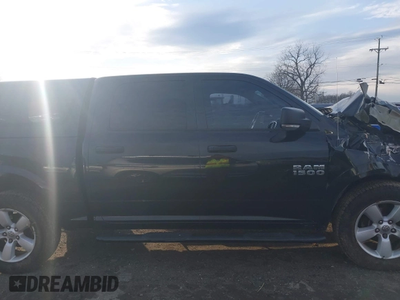 2015 Ram 1500 Outdoorsman z VIN 1C6RR7LT8FS653031, wystawiony jako IAAI lot #41581094 z przebiegiem 129 178 mil mil oraz . Historia ofert i sprzedaży dostępna na DreamBid. Obrazek 13.