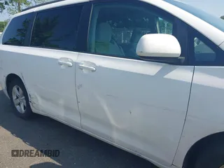 2011 Toyota Sienna LE AAS с VIN 5TDKK3DC7BS035000, выставлен на аукционе IAAI как лот 42571776 с пробегом 75 928 миль миль и . История ставок и продаж доступна на DreamBid. Изображение 19.