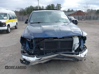 2023 Ram 1500 Big Horn z VIN 1C6RRFBG4PN550817, wystawiony jako IAAI lot #41240195 z przebiegiem 8 105 mil mil oraz . Historia ofert i sprzedaży dostępna na DreamBid. Obrazek 12.