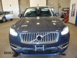 2024 Volvo XC90 Ultimate Bright Theme with VIN YV4062JF6R1145450, listed as a Copart auction lot 65262805 with 16,324 mi miles and Salvage title. Bid and sale history available at DreamBid. Image 5.