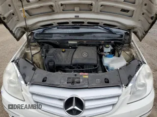 2011 Mercedes-Benz B 200 with VIN WDDFH3EB2BJ721616, listed as a Copart auction lot 77878044 with 142,731 mi miles and Clean Title. Bid and sale history available at DreamBid. Image 12.