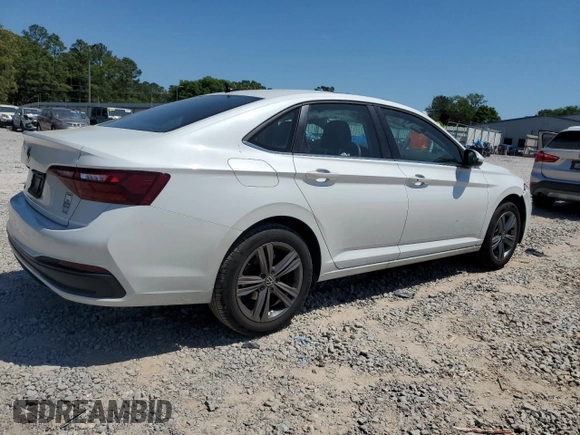 2024 Volkswagen Jetta SE z VIN 3VW7M7BU4RM065632, wystawiony jako Copart lot #53688545 z przebiegiem 18 766 mil mil oraz Szkoda całkowita • Salvage title. Historia ofert i sprzedaży dostępna na DreamBid. Obrazek 3.