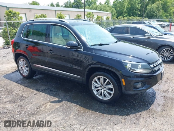 2012 Volkswagen Tiguan SE z VIN WVGBV7AX1CW548133, wystawiony jako IAAI lot #42403164 z przebiegiem 139 083 mil mil oraz . Historia ofert i sprzedaży dostępna na DreamBid. Obrazek 1.