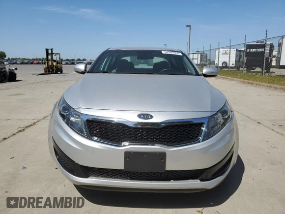 2011 Kia Optima LX with VIN KNAGM4A71B5170005, listed as a Copart auction lot 54307055 with 31,047 mi miles and Salvage Title. Bid and sale history available at carsss.com. Image 5.