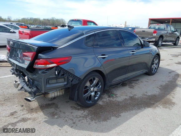 2019 Kia Optima S with VIN 5XXGT4L33KG378382, listed as a IAAI auction lot 41824192 with 114,649 mi miles. Bid and sale history available at carsss.com. Image 4.