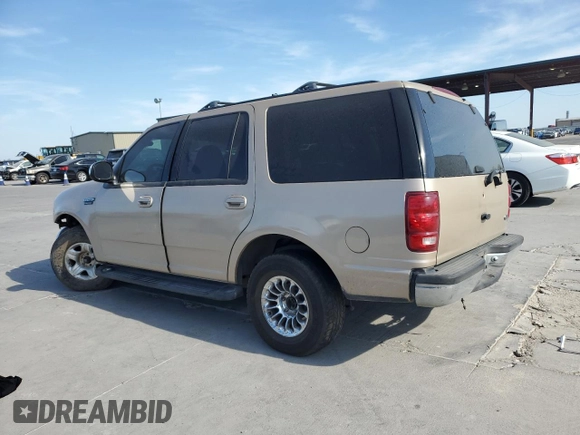 1998 Ford Expedition XLT with VIN 1FMRU1765WLA78708, listed as a Copart auction lot 78035824 with 364,964 mi miles and Salvage Title. Bid and sale history available at carsss.com. Image 2.