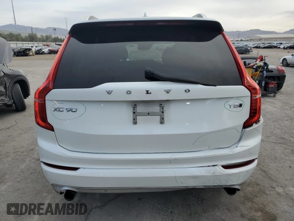 2018 Volvo XC90 Momentum z VIN YV4102PK5J1357707, wystawiony jako Copart lot #55460445 z przebiegiem 95 406 mil mil oraz Szkoda całkowita • Salvage title. Historia ofert i sprzedaży dostępna na DreamBid. Obrazek 6.