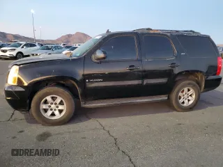 2008 GMC Yukon SLT w/4SA with VIN 1GKFK13028J229876, listed as a Copart auction lot 82113734 with 150,461 mi miles and Salvage Title. Bid and sale history available at carsss.com. Image 1.