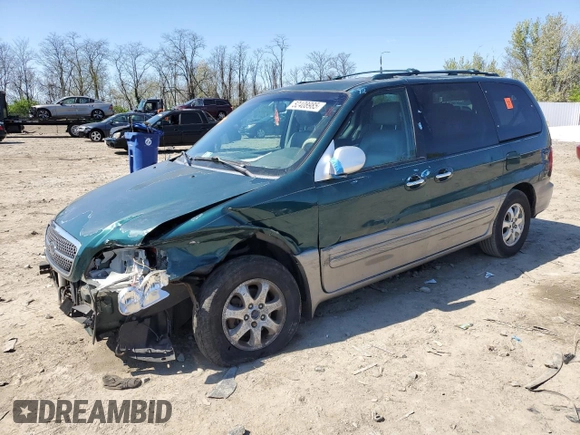 2004 Kia Sedona LX with VIN KNDUP131746564626, listed as a Copart auction lot 52408985 with 120,840 mi miles and Salvage Title. Bid and sale history available at carsss.com. Image 1.