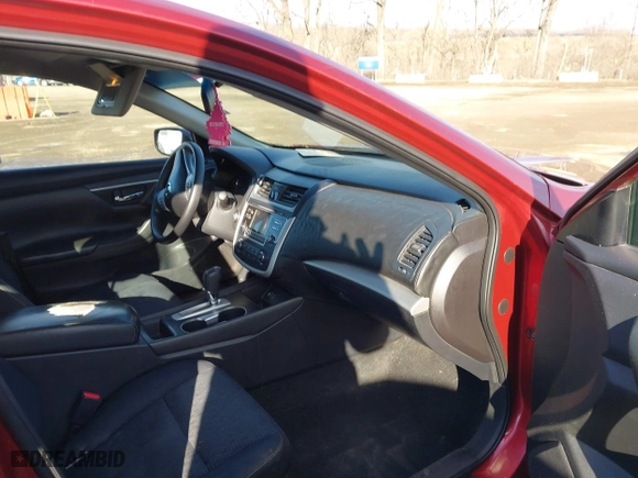 2016 Nissan Altima 2.5 SL with VIN 1N4AL3AP5GC204798, listed as a IAAI auction lot 41658662 with 178,878 mi miles. Bid and sale history available at carsss.com. Image 5.