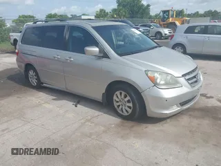 2006 Honda Odyssey Touring z VIN 5FNRL38856B082831, wystawiony jako IAAI lot #42451976 z przebiegiem 340 990 mil mil oraz . Historia ofert i sprzedaży dostępna na DreamBid. Obrazek 1.