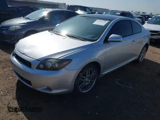 2010 Scion tC z VIN JTKDE3B75A0321993, wystawiony jako IAAI lot #41956324 z przebiegiem 135 852 mil mil oraz . Historia ofert i sprzedaży dostępna na DreamBid. Obrazek 2.