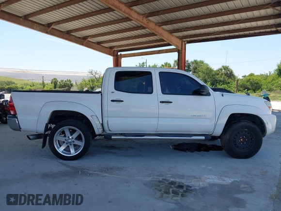 2006 Toyota Tacoma PreRunner with VIN 3TMJU62NX6M026776, listed as a IAAI auction lot 42338755 with 129,330 mi miles and . Bid and sale history available at DreamBid. Image 13.