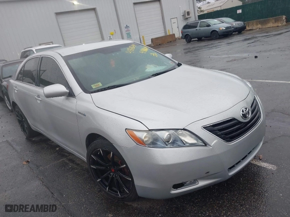 2008 Toyota Camry Hybrid with VIN 4T1BB46KX8U039178, listed as a IAAI auction lot 41868644 with 157,604 mi miles. Bid and sale history available at carsss.com. Image 1.
