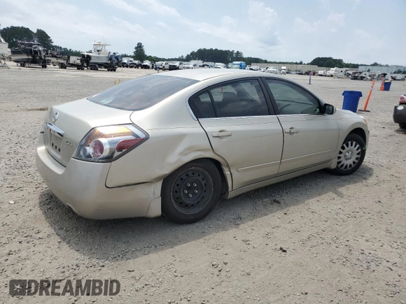 2010 Nissan Altima S z VIN 1N4AL2AP8AN506009, wystawiony jako Copart lot #57667145 z przebiegiem 130 915 mil mil oraz Szkoda całkowita • Salvage title. Historia ofert i sprzedaży dostępna na DreamBid. Obrazek 3.