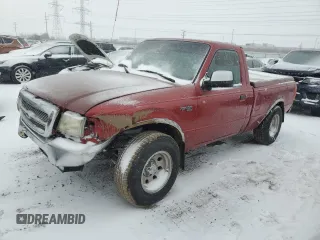 2000 Ford Ranger XL with VIN 1FTYR10C7YPB85711, listed as a Copart auction lot 44409055 with 176,800 mi miles and Salvage Title. Bid and sale history available at carsss.com. Image 1.