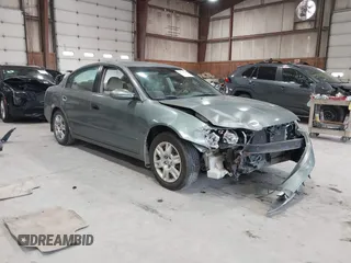 2005 Nissan Altima S z VIN 1N4AL11DX5N431688, wystawiony jako IAAI lot #42424398 z przebiegiem 230 675 mil mil oraz . Historia ofert i sprzedaży dostępna na DreamBid. Obrazek 1.