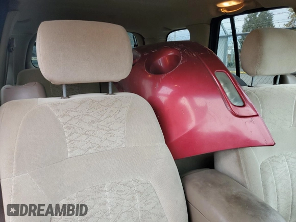 2004 GMC Envoy SLT with VIN 1GKDT13S942237743, listed as a Copart auction lot 85452894 with 192,043 mi miles and Salvage Title. Bid and sale history available at carsss.com. Image 10.