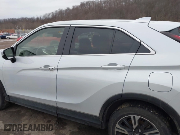 2024 Mitsubishi Eclipse Cross SE with VIN JA4ATWAA7RZ024613, listed as a IAAI auction lot 41455691 with 9,798 mi miles and . Bid and sale history available at DreamBid. Image 14.