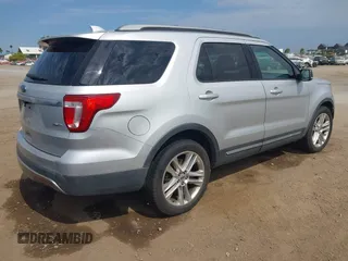 2017 Ford Explorer XLT with VIN 1FM5K8D86HGA12151, listed as a IAAI auction lot 42772972 with 127,346 mi miles and . Bid and sale history available at DreamBid. Image 4.