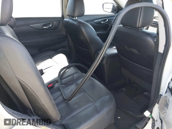 2016 Nissan Rogue SV with VIN KNMAT2MVXGP703040, listed as a IAAI auction lot 41781739 with 88,504 mi miles. Bid and sale history available at carsss.com. Image 8.