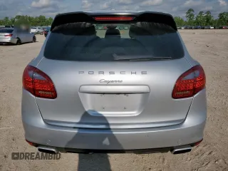 2012 Porsche Cayenne z VIN WP1AA2A22CLA02105, wystawiony jako Copart lot #59392595 z przebiegiem 147 927 mil mil oraz Czysty tytuł • Clean title. Historia ofert i sprzedaży dostępna na DreamBid. Obrazek 6.