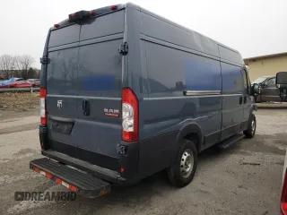 2020 Ram ProMaster Cargo with VIN 3C6URVJG3LE128512, listed as a Copart auction lot 43840465 with 111,281 mi miles and Salvage Title. Bid and sale history available at carsss.com. Image 3.
