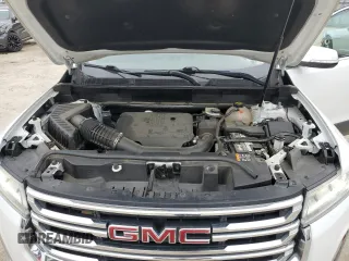 2020 GMC Acadia SLT with VIN 1GKKNML44LZ202439, listed as a Copart auction lot 71468084 with 100,574 mi miles and Salvage Title. Bid and sale history available at DreamBid. Image 12.