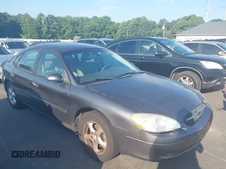 2002 Ford Taurus SES Standard with VIN 1FAFP55U22A172533, listed as a IAAI auction lot 42680611 with 122,306 mi miles and . Bid and sale history available at DreamBid. Image 1.