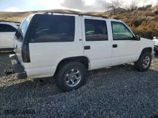 1998 Chevrolet Tahoe with VIN 1GNEK13R8WJ301755, listed as a Copart auction lot 81002184 with 202,657 mi miles and Clean Title. Bid and sale history available at carsss.com. Image 3.