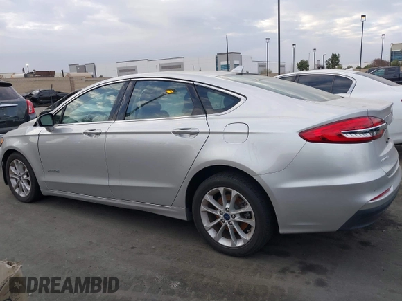 2019 Ford Fusion Hybrid SEL with VIN 3FA6P0MU3KR262056, listed as a IAAI auction lot 41643020 with 1 mi miles. Bid and sale history available at carsss.com. Image 14.