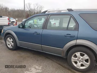 2005 Ford Freestyle SEL with VIN 1FMZK02135GA75440, listed as a IAAI auction lot 41598370 with 150,063 mi miles. Bid and sale history available at carsss.com. Image 6.