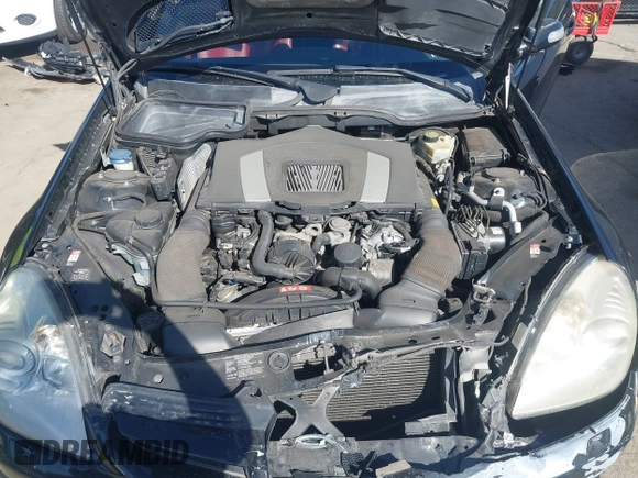 2005 Mercedes-Benz SLK-Class with VIN WDBWK56F85F066196, listed as a IAAI auction lot 41692697 with 197,941 mi miles. Bid and sale history available at carsss.com. Image 10.