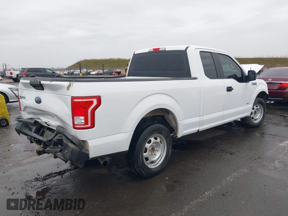 2017 Ford F-150 XL with VIN 1FTEX1CGXHKD21009, listed as a IAAI auction lot 41473582 with 192,489 mi miles. Bid and sale history available at carsss.com. Image 4.