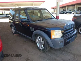 2006 Land Rover LR3 HSE z VIN SALAG25456A371156, wystawiony jako IAAI lot #42353635 z przebiegiem 122 974 mil mil oraz . Historia ofert i sprzedaży dostępna na DreamBid. Obrazek 1.