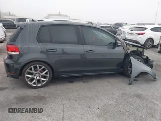 2013 Volkswagen GTI Driver's Edition с VIN WVWHD7AJ5DW132276, выставлен на аукционе IAAI как лот 42325369 с пробегом 71 191 миль миль и . История ставок и продаж доступна на DreamBid. Изображение 14.