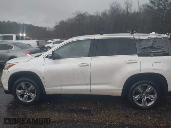 2015 Toyota Highlander Limited z VIN 5TDYKRFH0FS060168, wystawiony jako IAAI lot #41547029 z przebiegiem 196 906 mil mil oraz . Historia ofert i sprzedaży dostępna na DreamBid. Obrazek 14.