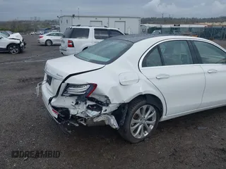 2017 Mercedes-Benz E with VIN WDDZF4KBXHA108620, listed as a IAAI auction lot 41935260 with 81,684 mi miles. Bid and sale history available at carsss.com. Image 6.