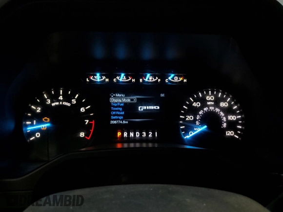 2015 Ford F-150 XL with VIN 1FTEX1C89FFA73866, listed as a Copart auction lot 61559855 with 208,774 mi miles and Clean title. Bid and sale history available at DreamBid. Image 9.
