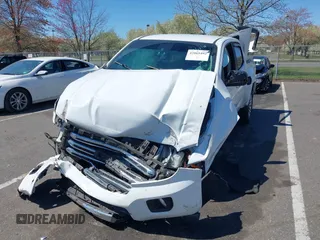 2018 GMC Canyon 4WD SLT z VIN 1GTG6DEN1J1146038, wystawiony jako IAAI lot #42069492 z przebiegiem 63 316 mil mil oraz . Historia ofert i sprzedaży dostępna na DreamBid. Obrazek 6.