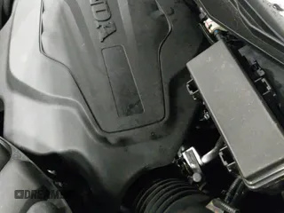 2025 Honda Passport EX-L с VIN 5FNYF8H54SB010454, выставлен на аукционе IAAI как лот 41569333 с пробегом 4 592 миль миль и . История ставок и продаж доступна на DreamBid. Изображение 19.