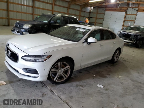 2017 Volvo S90 Momentum with VIN YV1102AK0H1006638, listed as a Copart auction lot 50428634 with 37,578 mi miles and Salvage Title. Bid and sale history available at carsss.com. Image 1.