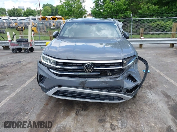 2020 Volkswagen Atlas с VIN 1V2YC2CA4LC215683, выставлен на аукционе IAAI как лот 42235522 с пробегом 53 189 миль миль и . История ставок и продаж доступна на DreamBid. Изображение 11.