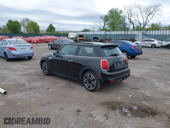 2020 MINI Hardtop Cooper S z VIN WMWXR5C00L2L44737, wystawiony jako IAAI lot #42091511 z przebiegiem 24 356 mil mil oraz . Historia ofert i sprzedaży dostępna na DreamBid. Obrazek 3.