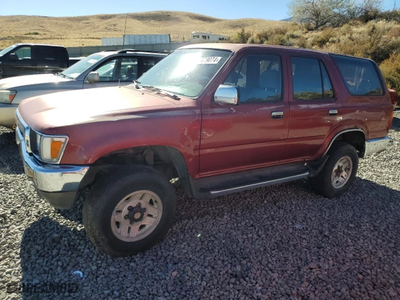 1990 Toyota 4Runner SR5 with VIN JT3VN39W1L0045568, listed as a Copart auction lot 77479074 with 433,429 mi miles and Salvage Title. Bid and sale history available at carsss.com. Image 1.