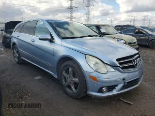 2009 Mercedes-Benz R 3.5L with VIN 4JGCB65E29A100893, listed as a Copart auction lot 46970625 with 114,118 mi miles and Salvage Title. Bid and sale history available at carsss.com. Image 4.
