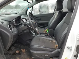 2020 Chevrolet Trax LT with VIN KL7CJLSB2LB028737, listed as a Copart auction lot 49908425 with Not provided miles and Non repairable. Bid and sale history available at DreamBid. Image 7.