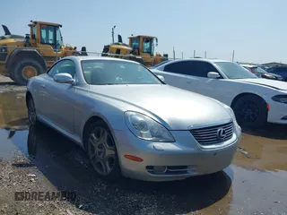 2008 Lexus SC 430 with VIN JTHFN45YX89017962, listed as a IAAI auction lot 41927985 with 161,164 mi miles and . Bid and sale history available at carsss.com. Image 1.