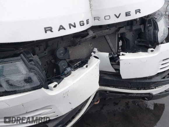 2019 Land Rover Range Rover with VIN SALGS5RE8KA550931, listed as a IAAI auction lot 41702576 with 47,568 mi miles. Bid and sale history available at carsss.com. Image 12.